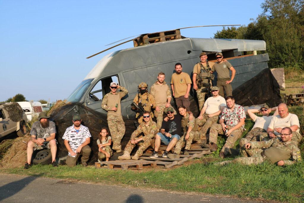 Team Hoorai auf der Dark Emergency X 2022